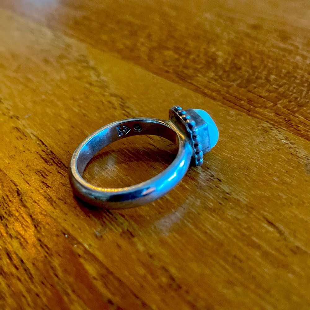 Silpada ‘Button Frame’ Ring - Picture 3 of 3